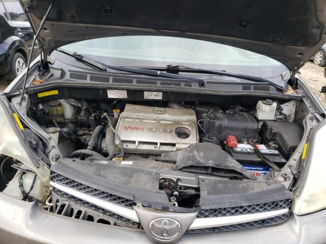 Photo 7 from auction – 2005 TOYOTA SIENNA XLE with VIN 5TDZA22C05S378461