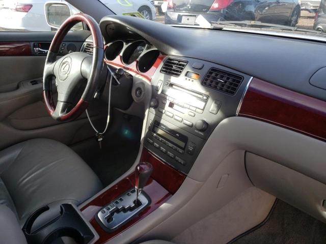 Photo 9 from auction – 2002 LEXUS ES 300 with VIN JTHBF30G520023040