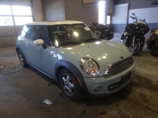 MINI COOPER 2011 with VIN WMWSU3C55BT098723 - Photo from auction
