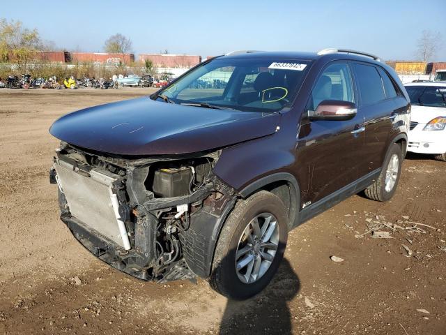 Photo 2 from auction – 2015 KIA SORENTO LX with VIN 5XYKTCA67FG573789