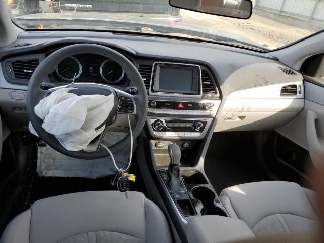 Photo 9 from auction – 2018 HYUNDAI SONATA SE with VIN 5NPE24AF7JH650037