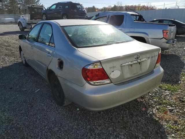 Photo 3 from auction – 2005 TOYOTA CAMRY LE with VIN 4T1BE32K25U543937