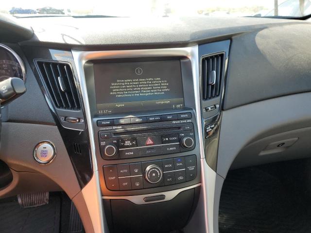 Photo 9 from auction – 2014 HYUNDAI SONATA SE with VIN 5NPEC4AC6EH888244