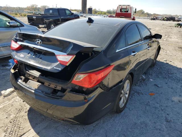 Photo 4 from auction – 2012 HYUNDAI SONATA SE with VIN 5NPEC4AC9CH342454