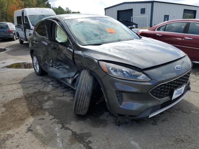 Photo 1 from auction – 2020 FORD ESCAPE SE with VIN 1FMCU0G67LUB19054