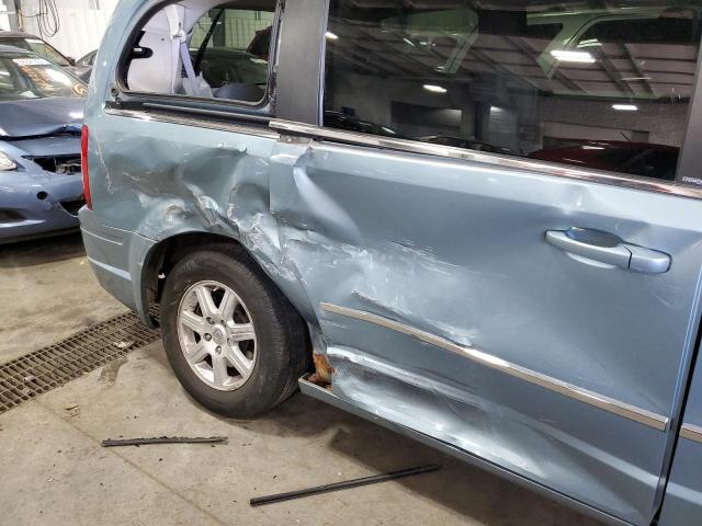 Photo 9 from auction – 2010 CHRYSLER TOWN & COU with VIN 2A4RR5D16AR304562