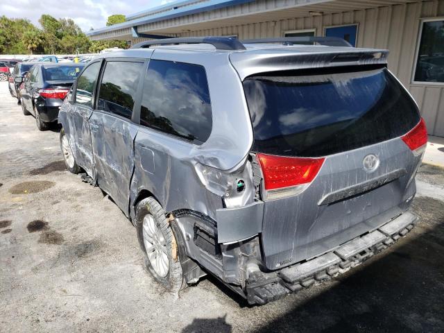 Photo 3 from auction – 2012 TOYOTA SIENNA XLE with VIN 5TDYK3DC3CS215389