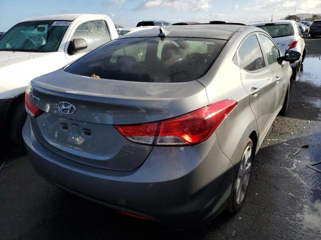 Photo 4 from auction – 2013 HYUNDAI ELANTRA GL with VIN 5NPDH4AE2DH200625