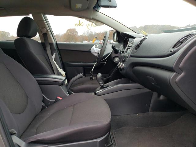 Photo 5 from auction – 2011 KIA FORTE EX with VIN KNAFU5A23B5381633