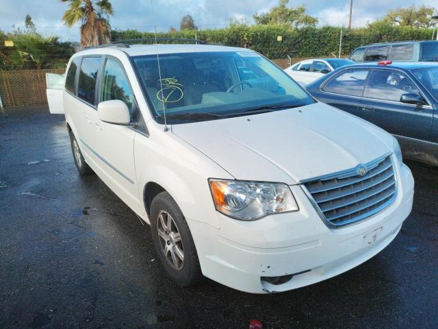 CHRYSLER TOWN & COU 2009 with VIN 2A8HR54159R525902 - Photo from auction