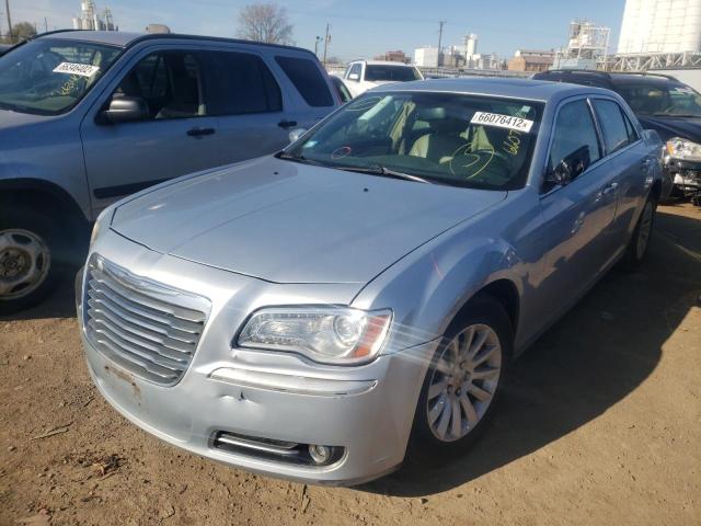 Photo 2 from auction – 2013 CHRYSLER 300 with VIN 2C3CCAAG9DH722952