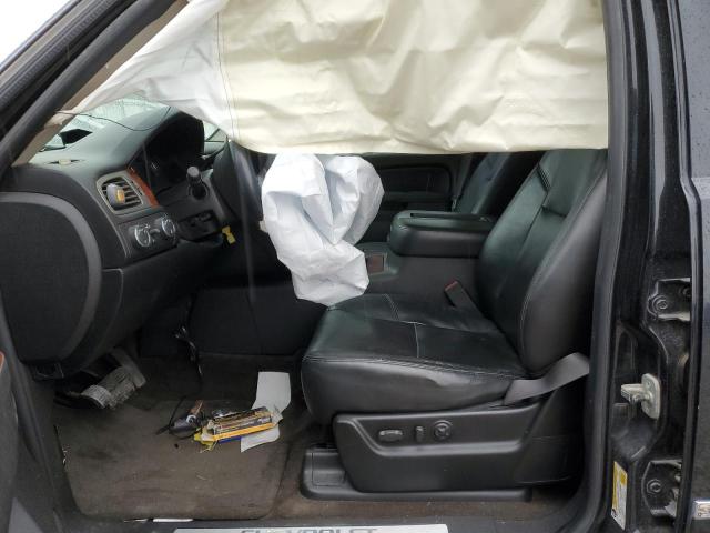 Photo 5 from auction – 2010 CHEVROLET AVALANCHE with VIN 3GNVKGE07AG130640