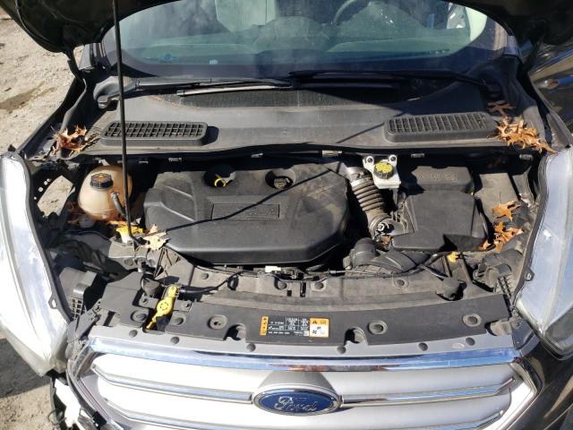 Photo 7 from auction – 2017 FORD ESCAPE SE with VIN 1FMCU9G98HUD85642