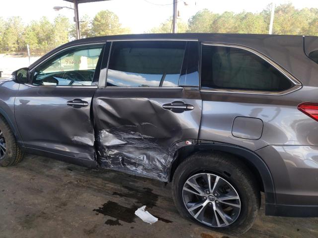 Photo 9 from auction – 2017 TOYOTA HIGHLANDER with VIN 5TDZZRFH4HS199965