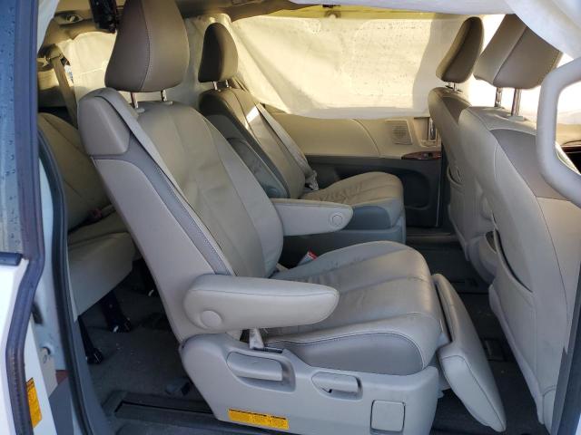 Photo 6 from auction – 2013 TOYOTA SIENNA XLE with VIN 5TDDK3DC1DS069834