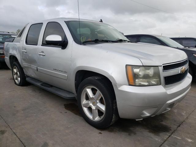 Photo 4 from auction – 2010 CHEVROLET AVALANCHE with VIN 3GNNCFE05AG167838
