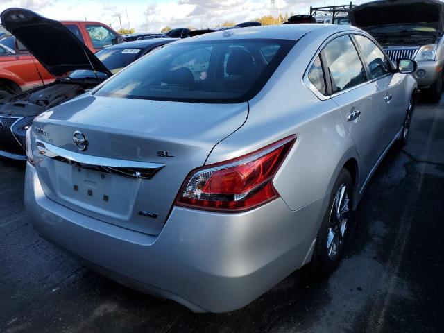 Photo 4 from auction – 2013 NISSAN UK with VIN 1N4AL3APXDN481902