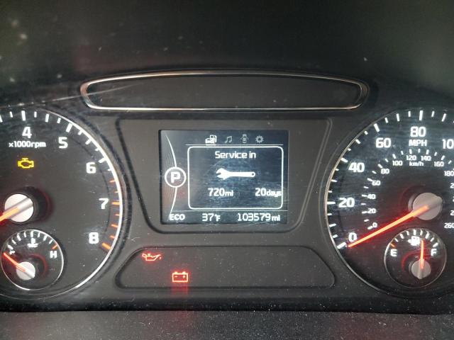Photo 8 from auction – 2016 KIA SORENTO LX with VIN 5XYPG4A37GG088317
