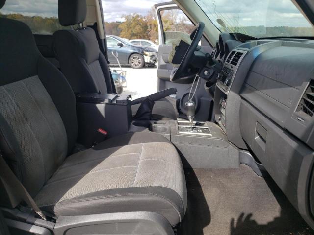 Photo 5 from auction – 2008 DODGE NITRO SXT with VIN 1D8GU28K38W214768
