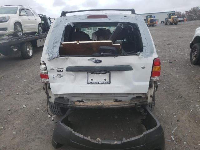 Photo 9 from auction – 2005 FORD ESCAPE XLT with VIN 1FMCU03105KB28882