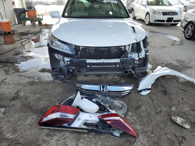 Photo 9 from auction – 2017 HONDA ACCORD TOU with VIN 1HGCR3F91HA042436