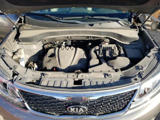 Photo 7 from auction – 2015 KIA SORENTO LX with VIN 5XYKTCA68FG586437