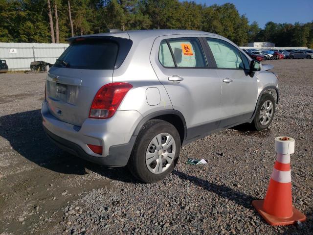 Photo 4 from auction – 2018 CHEVROLET TRAX LS with VIN KL7CJKSBXJB523470