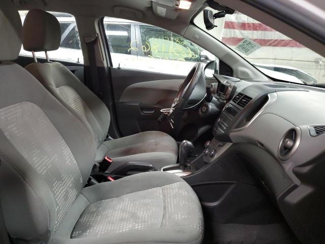 Photo 5 from auction – 2016 CHEVROLET SONIC LS with VIN 1G1JA5SHXG4129506