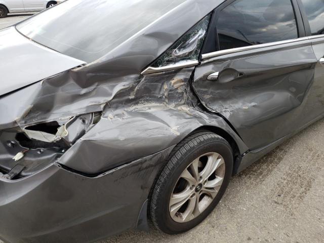 Photo 9 from auction – 2013 HYUNDAI SONATA SE with VIN 5NPEC4AC8DH725965