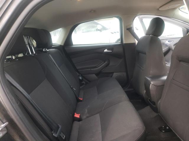 Foto 6 de la subasta – 2017 FORD FOCUS SE con VIN 1FADP3K21HL213729