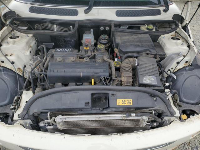 Photo 7 from auction – 2005 MINI COOPER with VIN WMWRC335X5TJ70764
