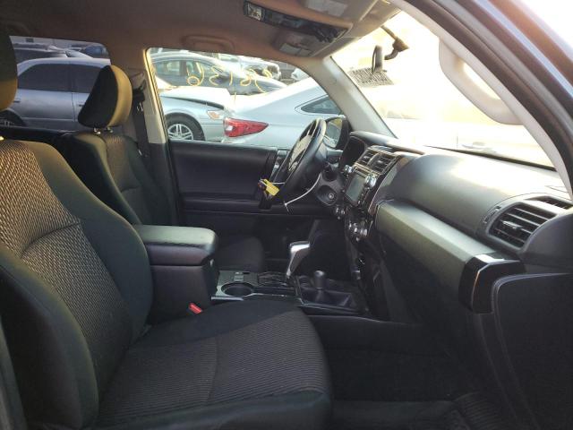 Photo 5 from auction – 2018 TOYOTA 4RUNNER SR with VIN JTEBU5JR7J5608234