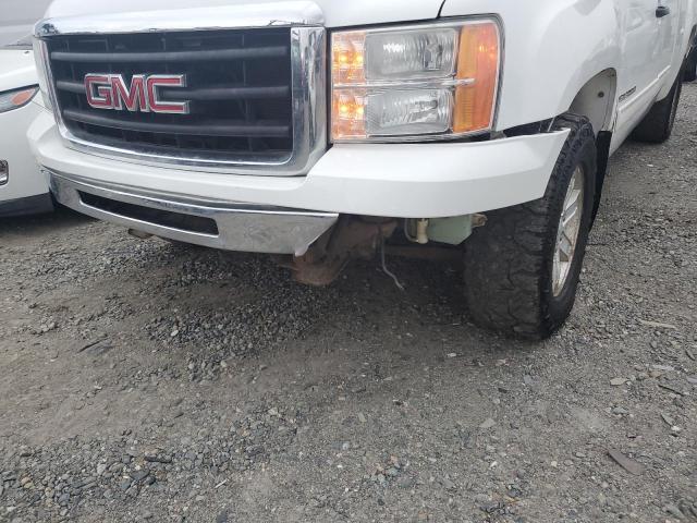 Photo 9 from auction – 2011 GMC SIERRA K15 with VIN 1GTR2VE32BZ261338