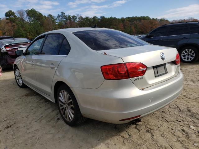 Photo 3 from auction – 2011 VOLKSWAGEN JETTA SEL with VIN 3VWLZ7AJ8BM310879