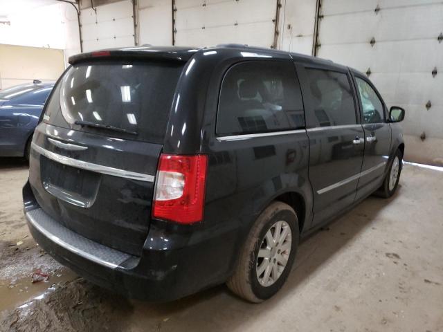 Photo 4 from auction – 2016 CHRYSLER TOWN & COU with VIN 2C4RC1BG7GR113913