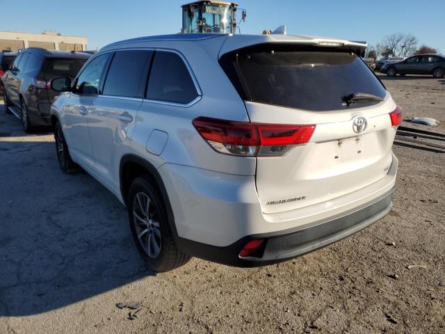 Photo 3 from auction – 2017 TOYOTA HIGHLANDER with VIN 5TDKZRFH0HS522622