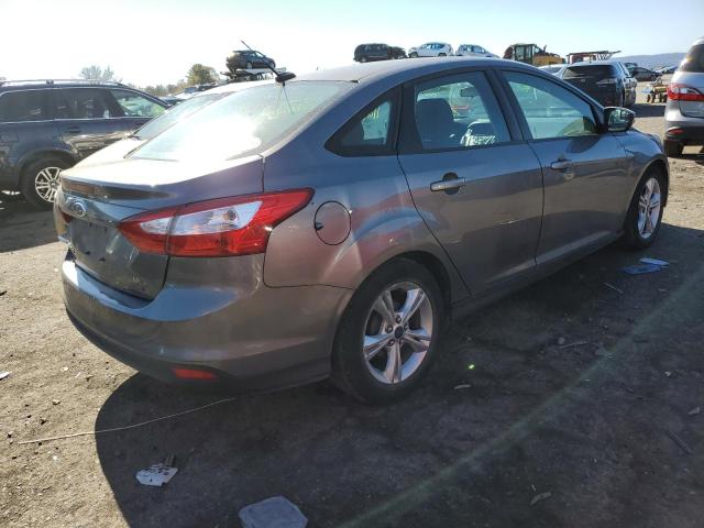 Photo 4 from auction – 2014 FORD FOCUS SE with VIN 1FADP3F28EL172120