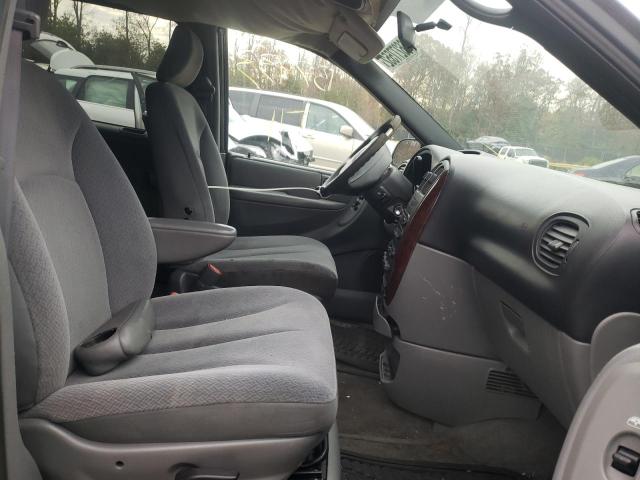 Photo 5 from auction – 2004 CHRYSLER TOWN & COU with VIN 2C8GP44R74R593716