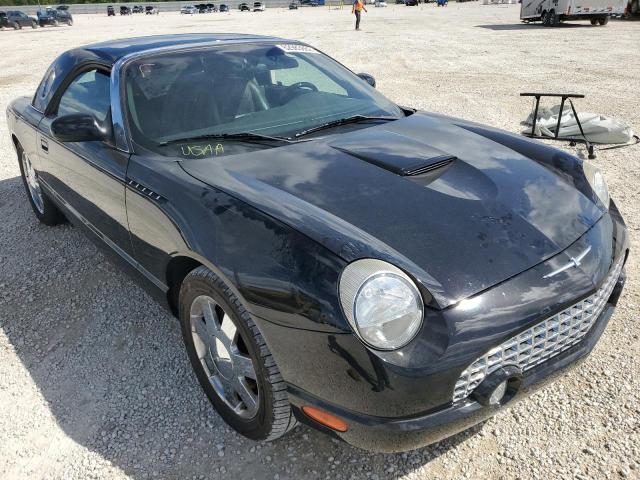 FORD THUNDERBIR 2002 with VIN 1FAHP60A82Y117670 - Photo from auction