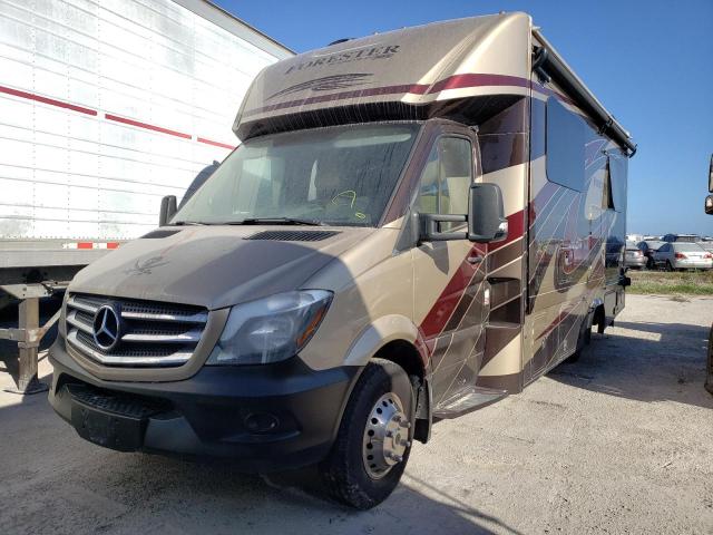 Photo 2 from auction – 2017 WILDWOOD FORESTER with VIN WDAPF4CC9H9743390