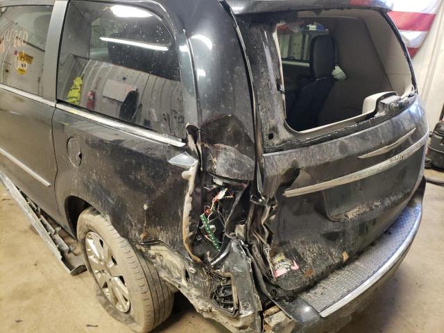 Photo 9 from auction – 2014 CHRYSLER TOWN & COU with VIN 2C4RC1BG8ER421640