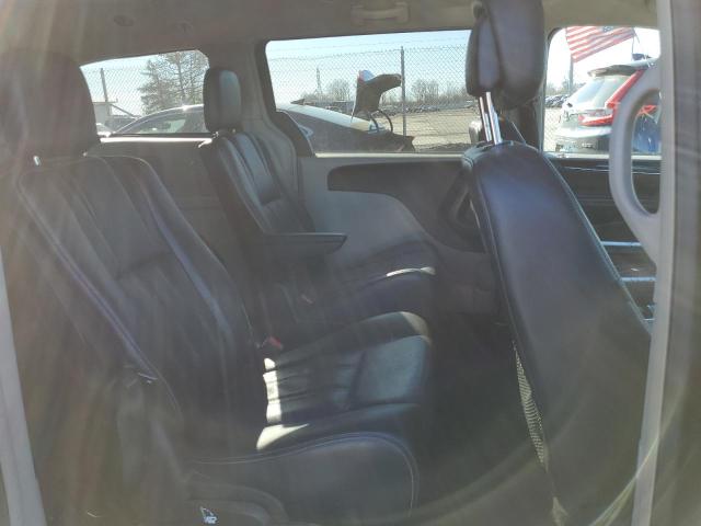 Photo 6 from auction – 2012 CHRYSLER TOWN & COU with VIN 2C4RC1BG0CR386430