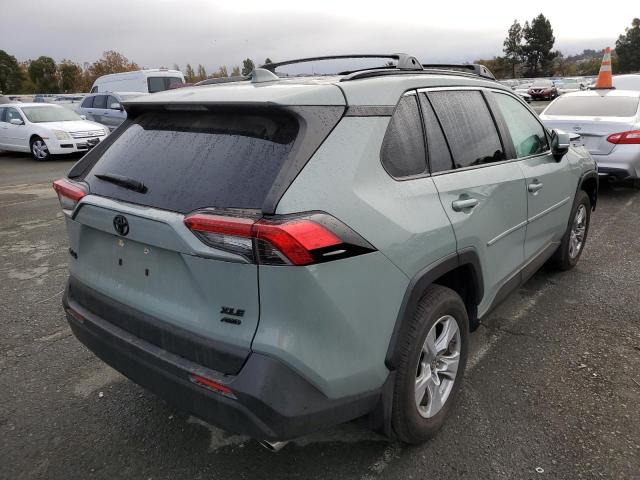 Photo 4 from auction – 2019 TOYOTA RAV4 XLE with VIN JTMP1RFV4KD046722
