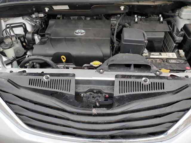 Photo 7 from auction – 2011 TOYOTA SIENNA with VIN 5TDZK3DCXBS158403
