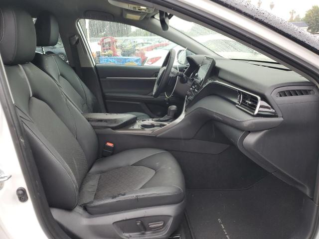 Photo 5 from auction – 2022 TOYOTA CAMRY XSE with VIN 4T1K31AK2NU039044