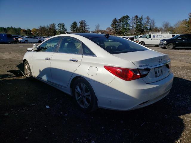 Photo 3 from auction – 2012 HYUNDAI SONATA SE with VIN 5NPEC4AC8CH467364