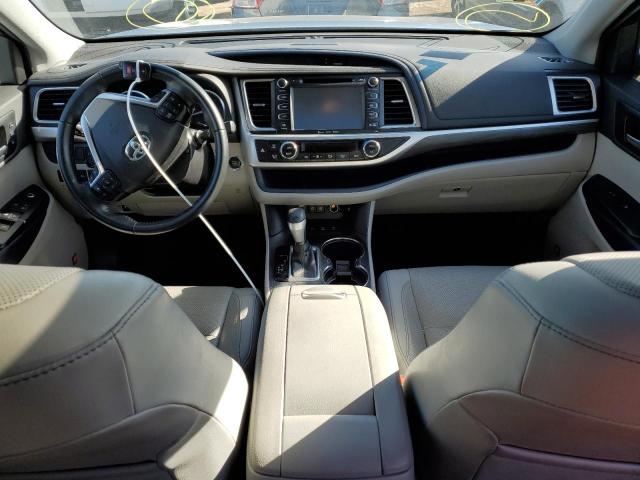 Photo 9 from auction – 2019 TOYOTA HIGHLANDER with VIN 5TDDZRFH6KS721884
