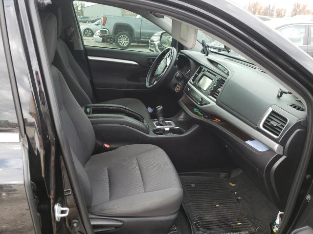 Photo 5 from auction – 2019 TOYOTA HIGHLANDER with VIN 5TDZARFH3KS043558
