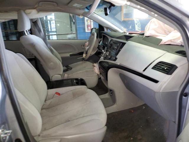 Photo 5 from auction – 2012 TOYOTA SIENNA LE with VIN 5TDKK3DC6CS237733