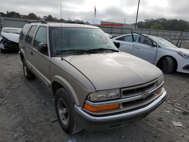 CHEVROLET BLAZER 2000 with VIN 1GNCS13W0Y2246762 - Photo from auction
